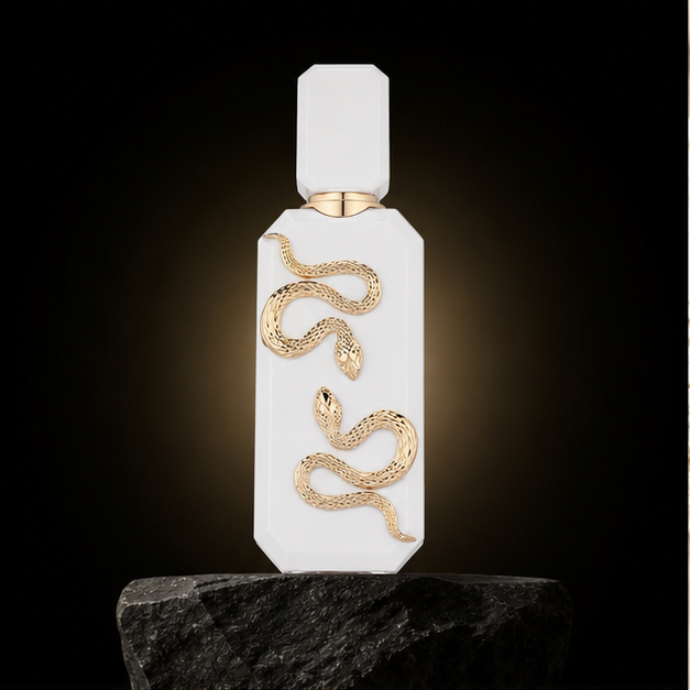 Veneno Bianco — French Avenue em cenário editorial premium preto e dourado